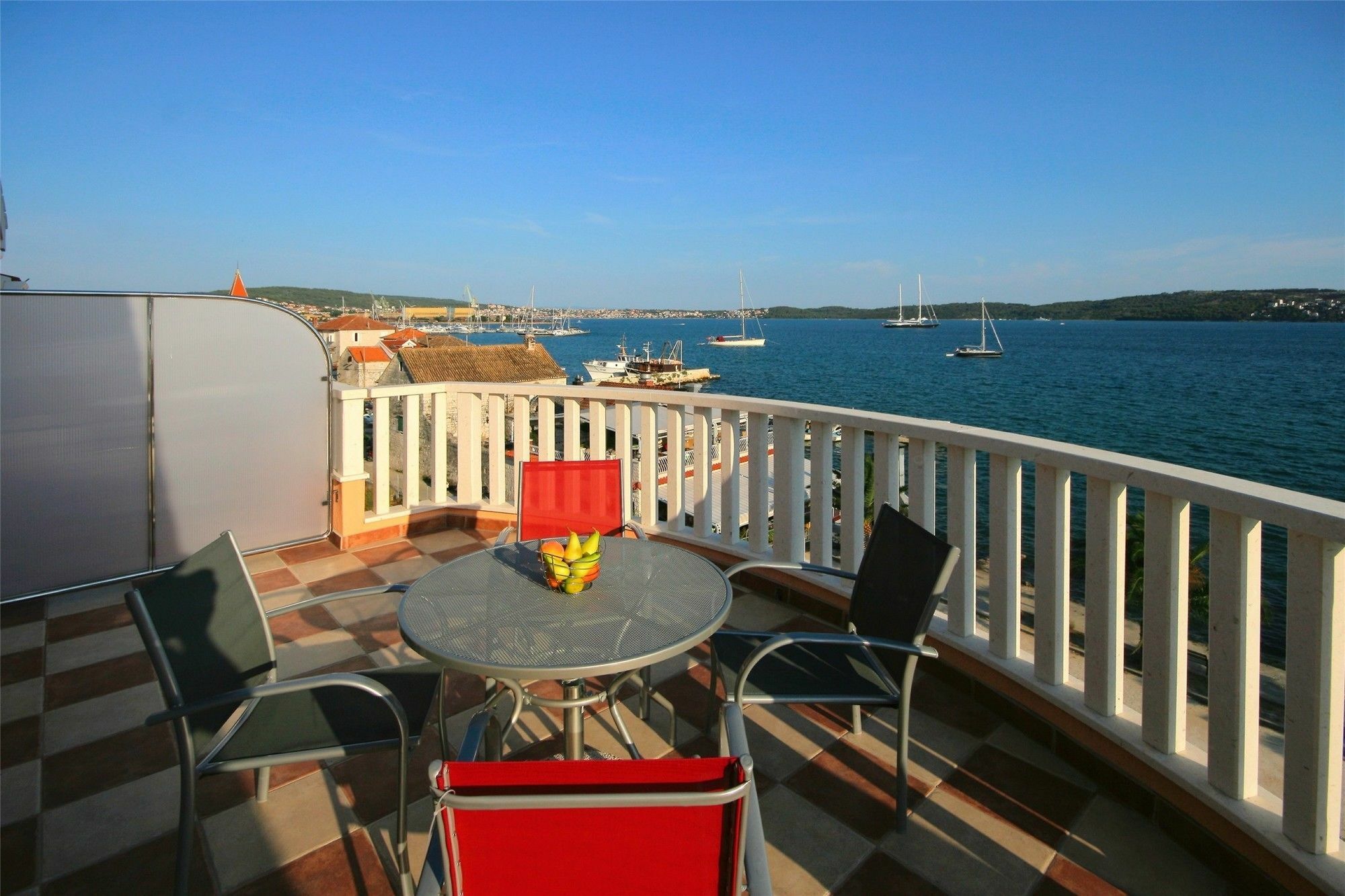 Kaja - Right Next To The Beach Trogir Luaran gambar