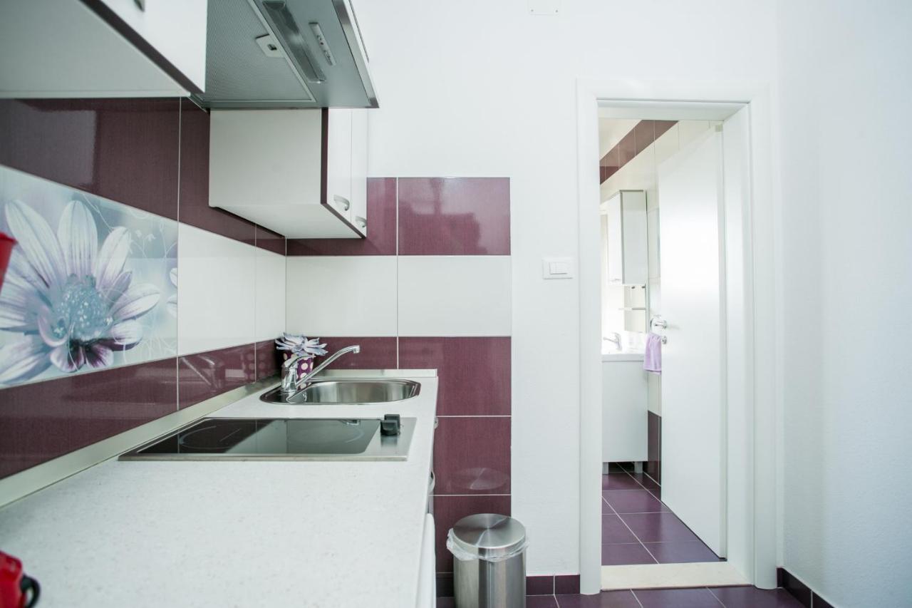 Kaja - Right Next To The Beach Trogir Luaran gambar